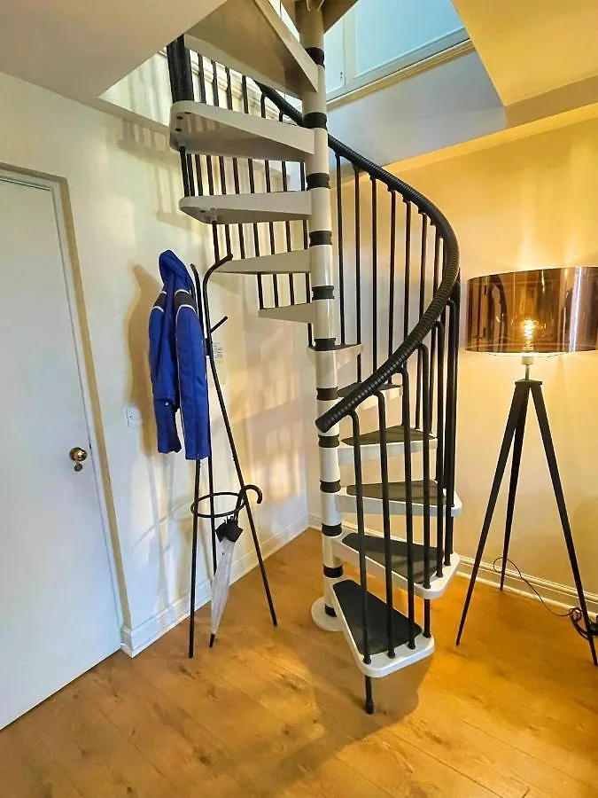 Apartment Loft Apt In The Centre Of Sheffield For 3 Persons United Kingdom