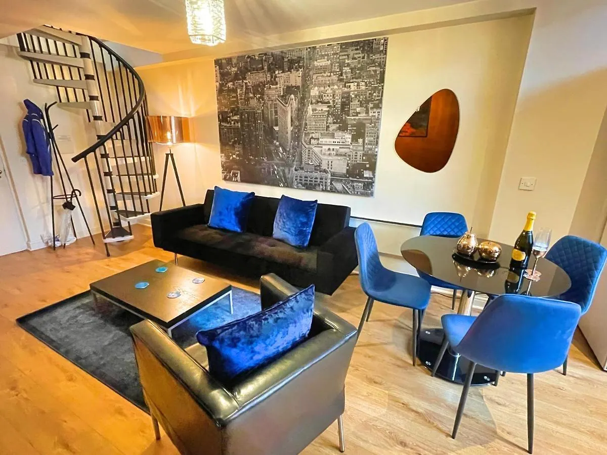 Apartment Loft Apt In The Centre Of Sheffield For 3 Persons