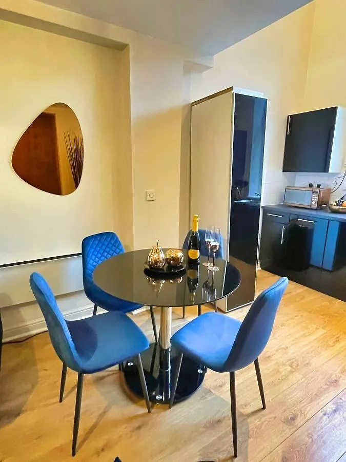 Loft Apt In The Centre Of Sheffield For 3 Persons United Kingdom